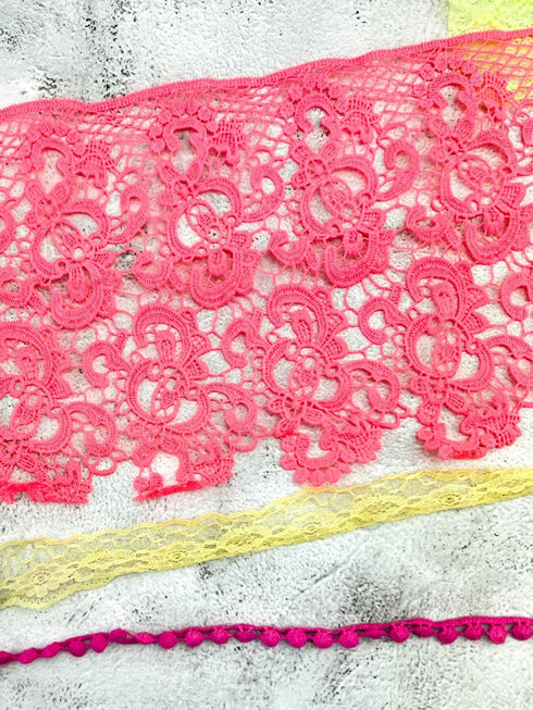 Bright Lace Trims Variety Trim Scrap Pack Scrap Bundle Pack 8 Pieces SPK00192